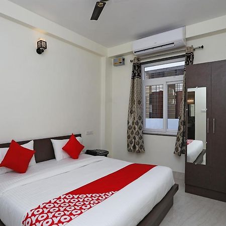 Oyo 16708 Sada Shiv Guest House Varanasi Eksteriør bilde