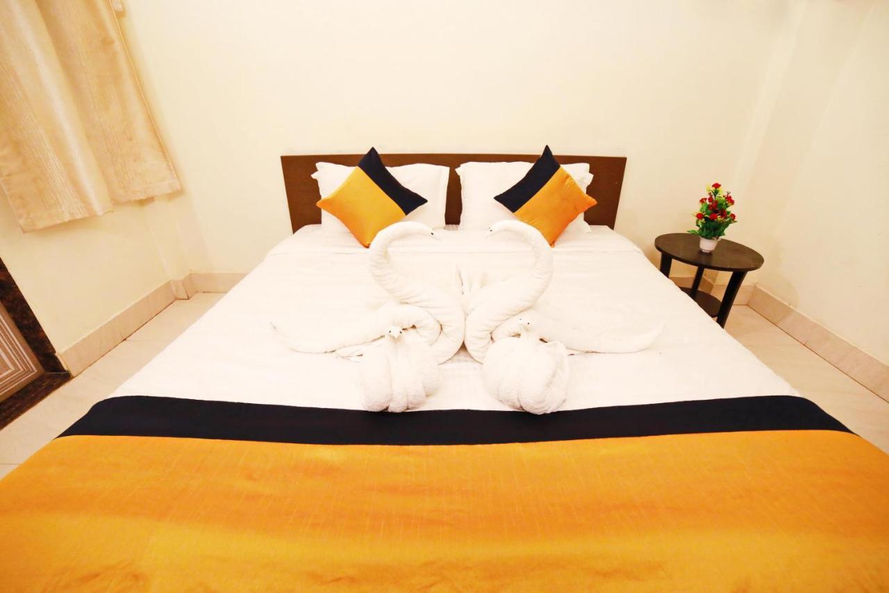 Oyo 16708 Sada Shiv Guest House Varanasi Eksteriør bilde