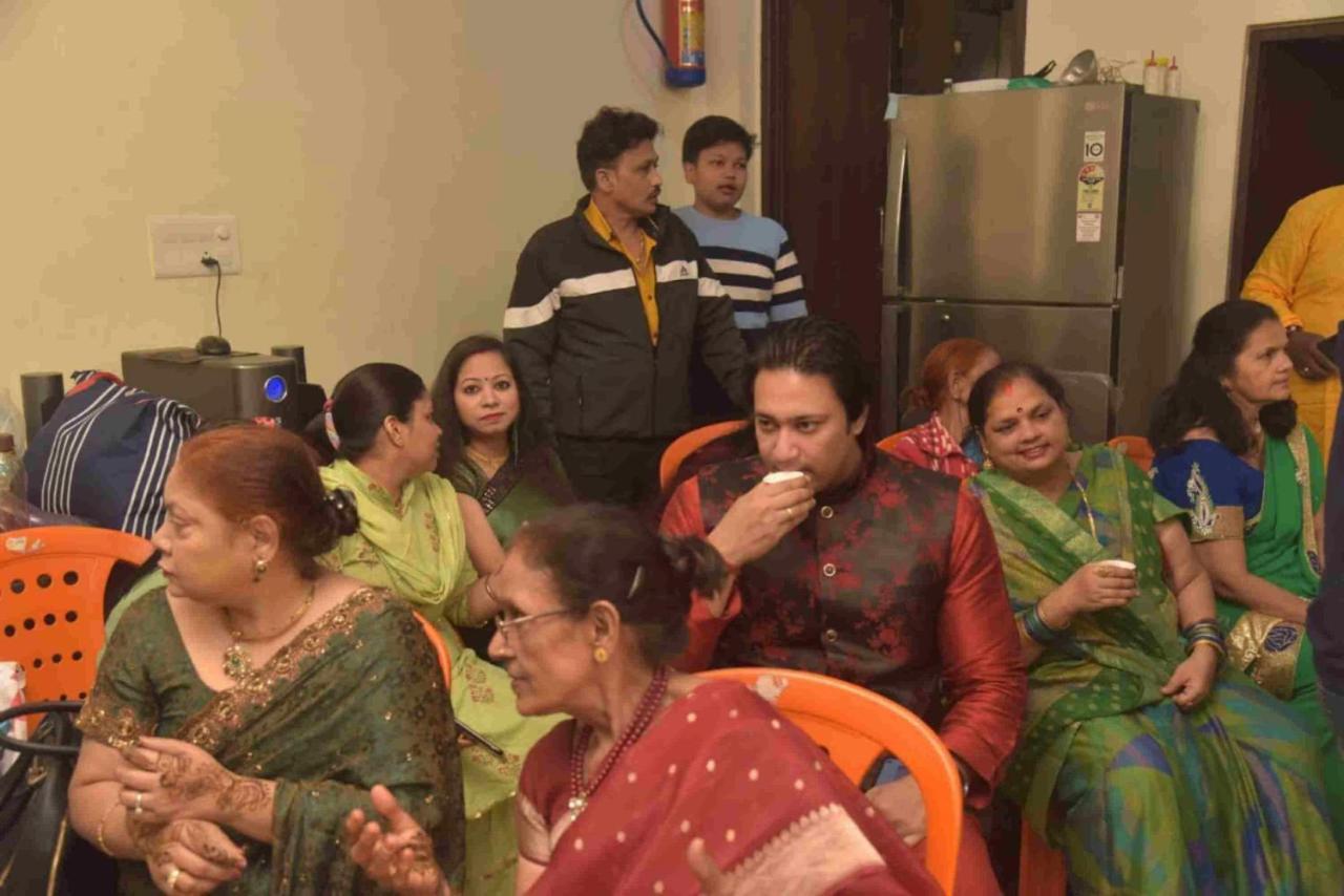 Oyo 16708 Sada Shiv Guest House Varanasi Eksteriør bilde