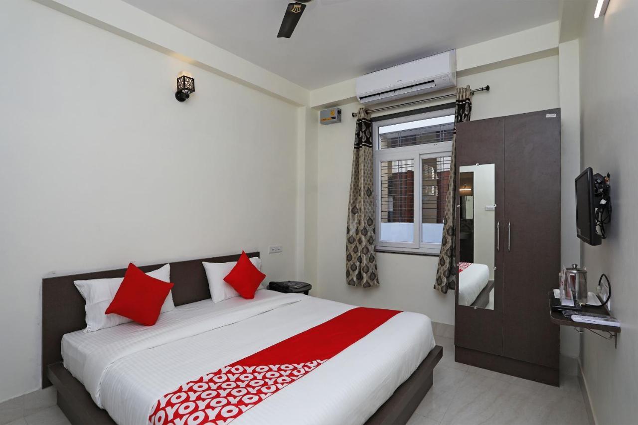 Oyo 16708 Sada Shiv Guest House Varanasi Eksteriør bilde