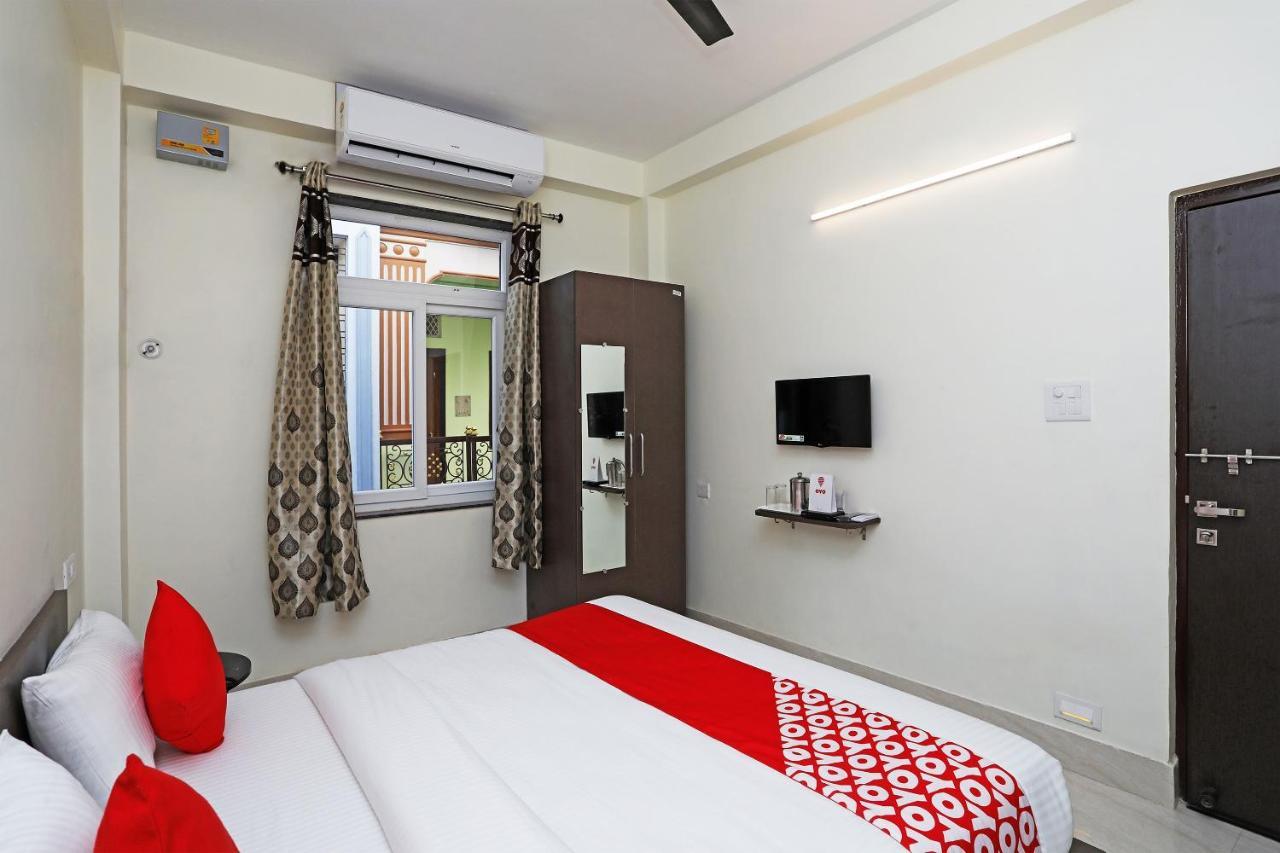 Oyo 16708 Sada Shiv Guest House Varanasi Eksteriør bilde